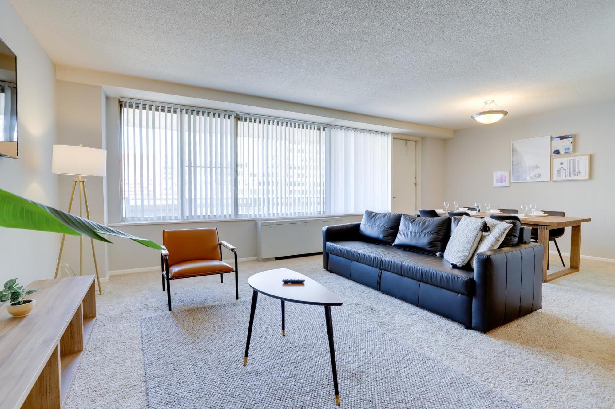 Beautiful 2Br Apartment At Crystal City With Gym 알링턴 외부 사진